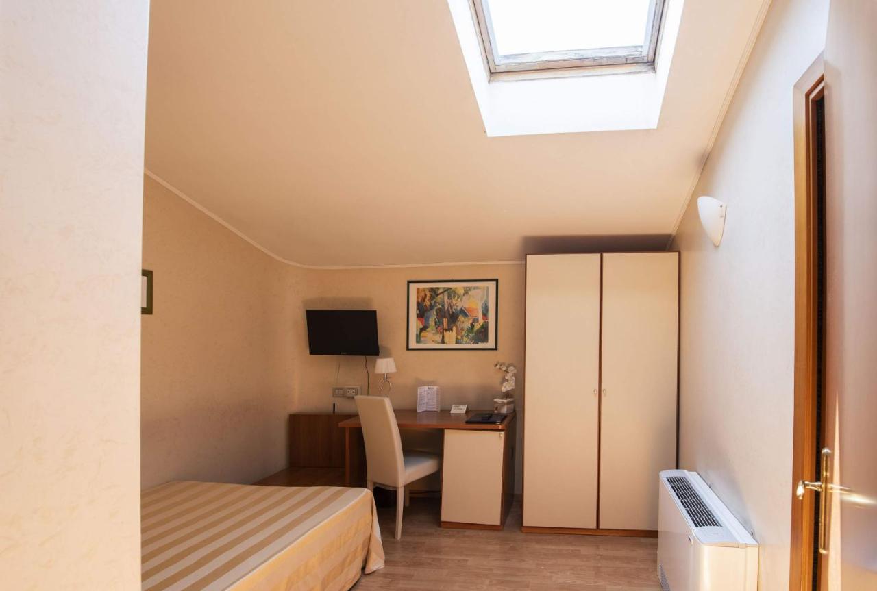 Hotel Cristoforo Colombo Osimo Extérieur photo