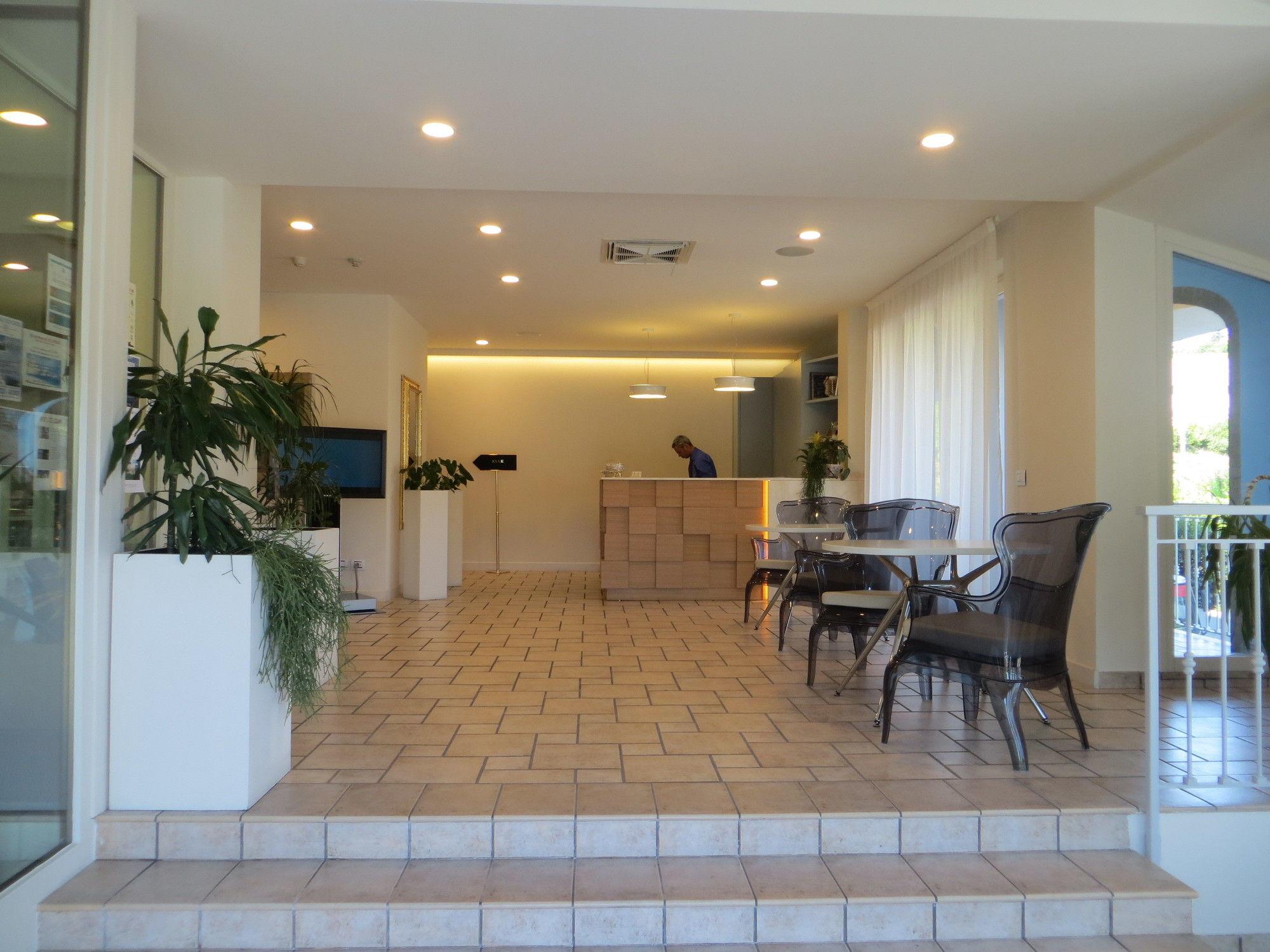Hotel Cristoforo Colombo Osimo Extérieur photo